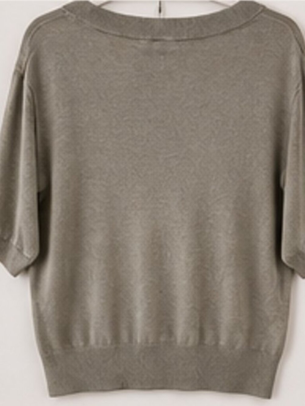 DKNY Lightweight V-Neck Sweater Size XL